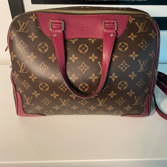Louis Vuitton Retiro PM In Monogram/Raisin - Picture 4 of 16